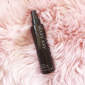 Mary Kay® Brush Cleaner